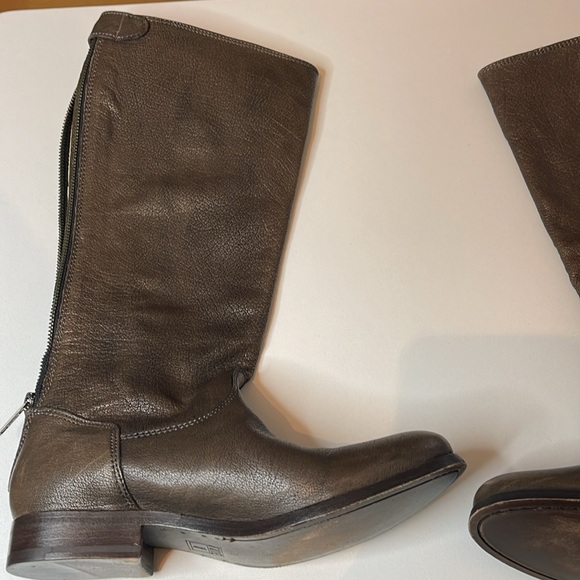FRYE Melissa Button Back Zip Size 6 1/2 B Knee High Brown Leather Rider Boots - Picture 4 of 8